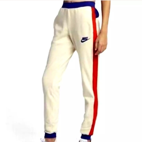 Nike Pants - Nike Sportswear Polar Pant Light Cream/Habanero